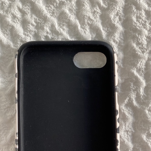 Lightly used iPhone 7/8 case - Picture 3 of 6